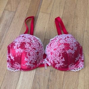 Victoria’s Secret push up bra